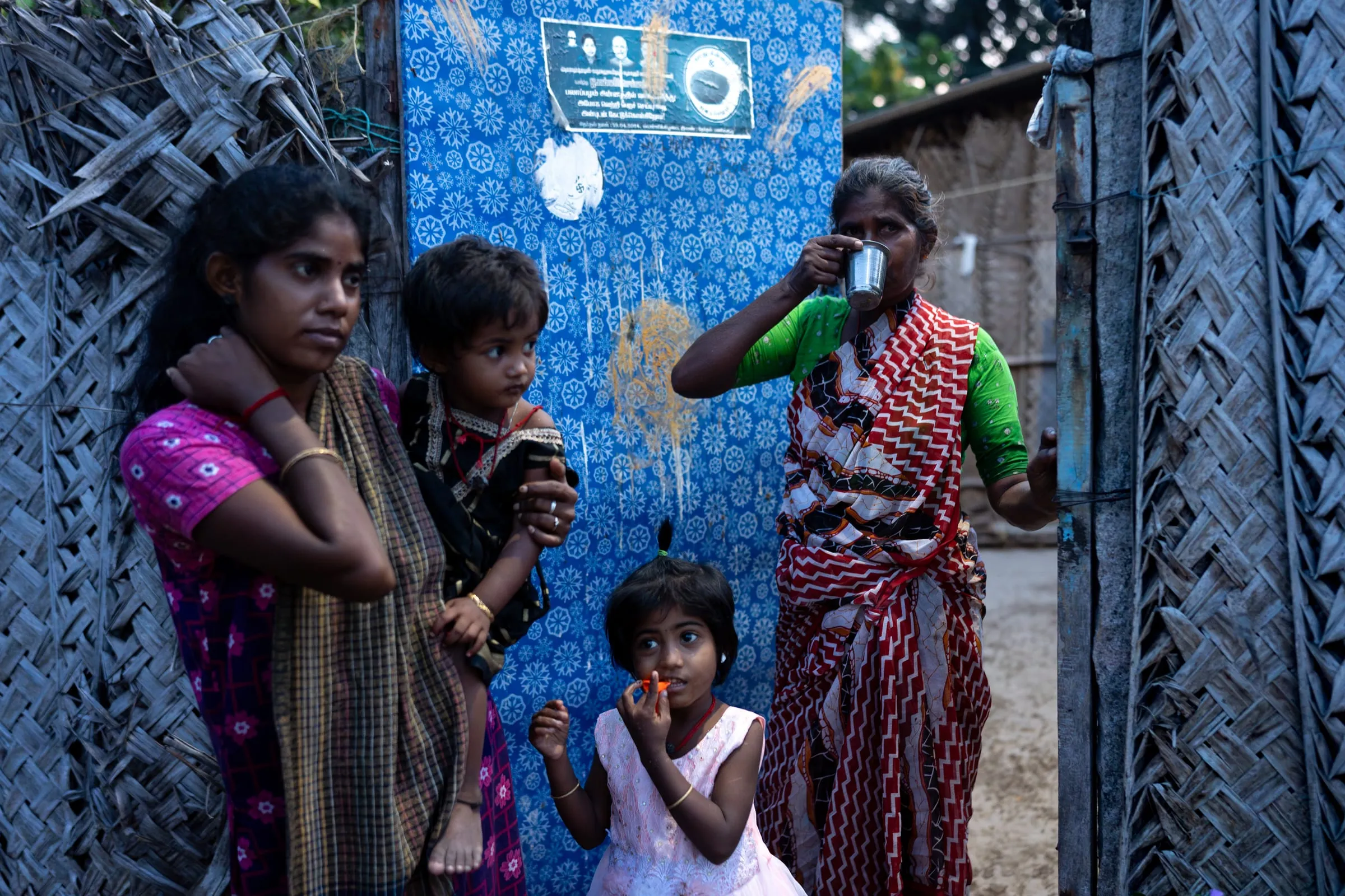 Mary lives with her husband and has no children, but her sister’s family lives next door. Her niece recently gave birth, and Mary encourages her to pursue education instead of seaweed diving — a job often marked by risk, low pay, and social stigma despite its crucial role in supporting coastal livelihoods.